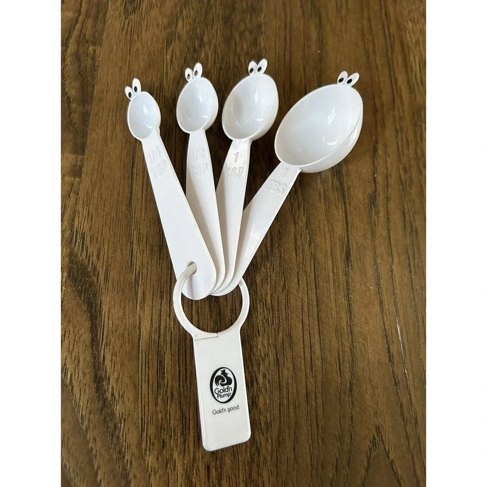 Vintage GOLD'N PLUMP Nesting Measuring Spoons Set 4 White *RARE COLLECTIBLE Y22